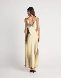 Adrina Maxi Dress (Magnolia)*CHARCOAL CLOTHING Clearance
