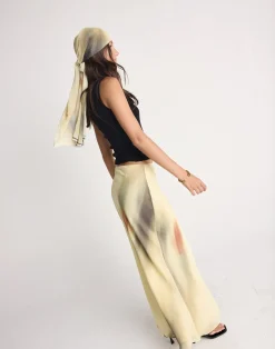 Adrina Maxi Skirt (Magnolia)*CHARCOAL CLOTHING Outlet