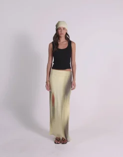 Adrina Maxi Skirt (Magnolia)*CHARCOAL CLOTHING Outlet