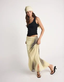 Adrina Maxi Skirt (Magnolia)*CHARCOAL CLOTHING Outlet