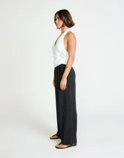 Agnete Top (White)*CHARCOAL Outlet