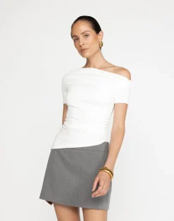 Ahliyah Top (White)*CHARCOAL Hot