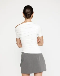 Ahliyah Top (White)*CHARCOAL Hot