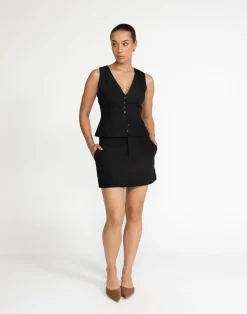 Brooks Vest (Black)*CHARCOAL Outlet