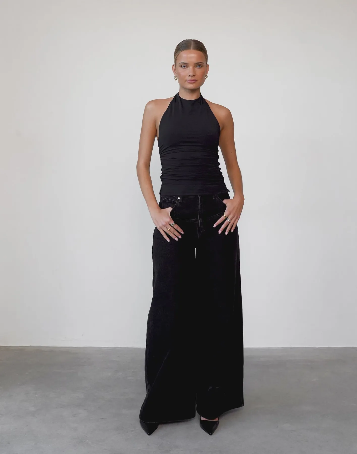 Callista Top (Black)*CHARCOAL Online