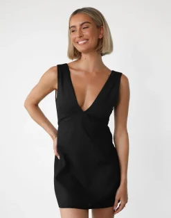 Elio Mini Dress (Black)*CHARCOAL Hot