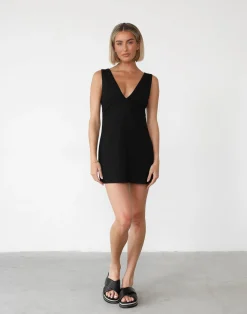 Elio Mini Dress (Black)*CHARCOAL Hot