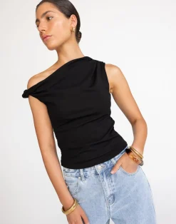 Jessi Top (Black)*Q-Trend Discount