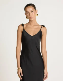 Jorjia Maxi Dress (Black)*CHARCOAL CLOTHING Online