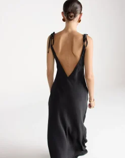 Jorjia Maxi Dress (Black)*CHARCOAL CLOTHING Online