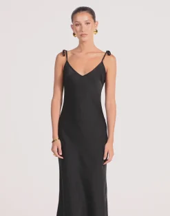 Jorjia Maxi Dress (Black)*CHARCOAL CLOTHING Online