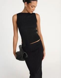 Kienna Top (Black)*Q-Trend Best