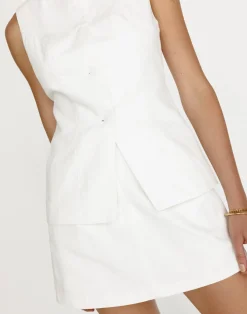 Kristen Mini Skirt (White)*CHARCOAL Outlet