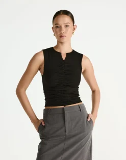 Laney Top (Black)*CHARCOAL Outlet