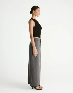 Laney Top (Black)*CHARCOAL Outlet