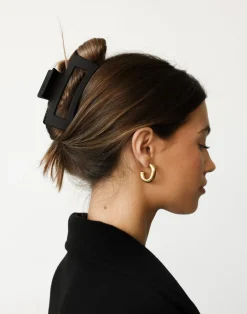Lyvenna Hair Clip (Black)*CHARCOAL Outlet