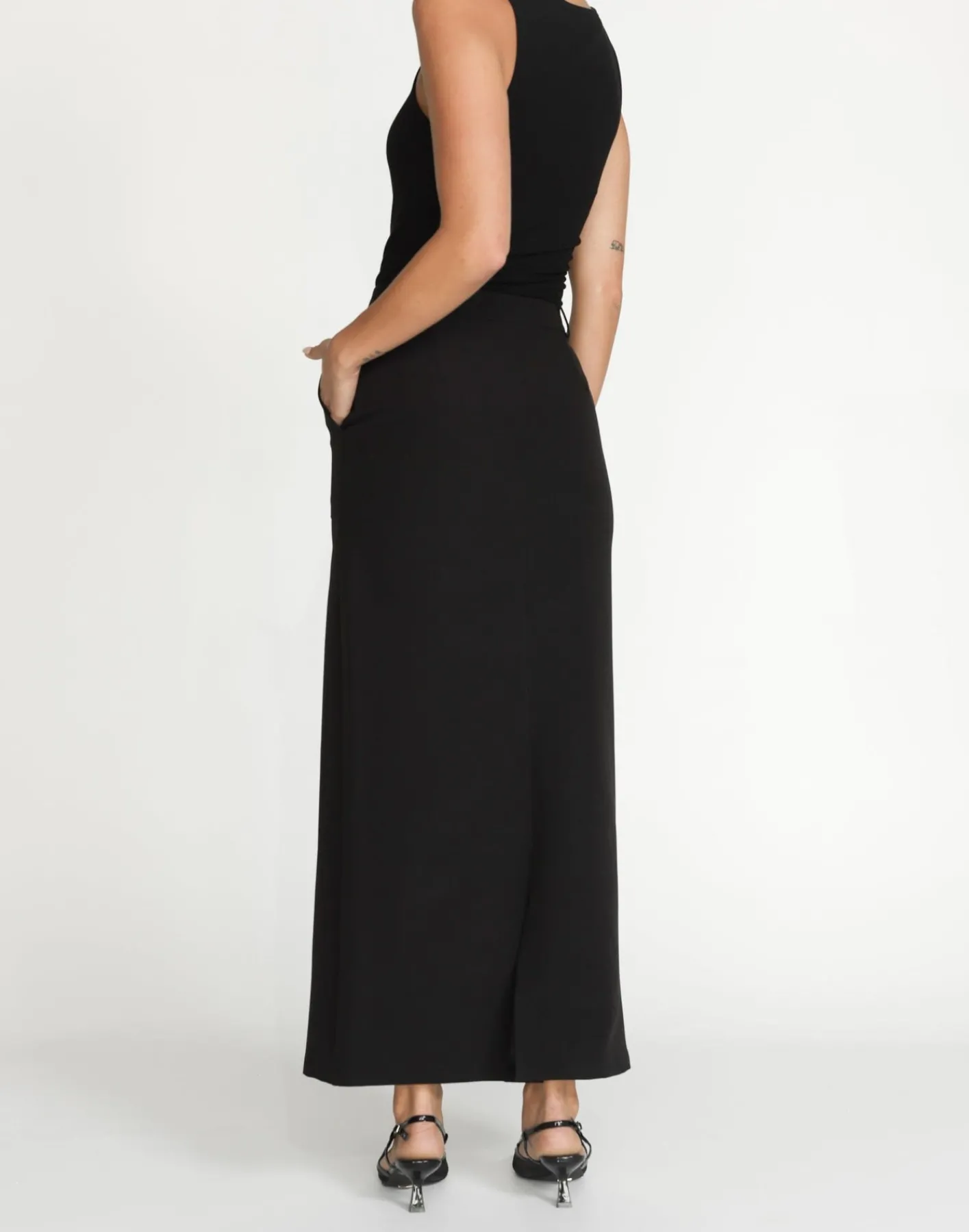 Micaela Maxi Skirt (Black)*CHARCOAL Online
