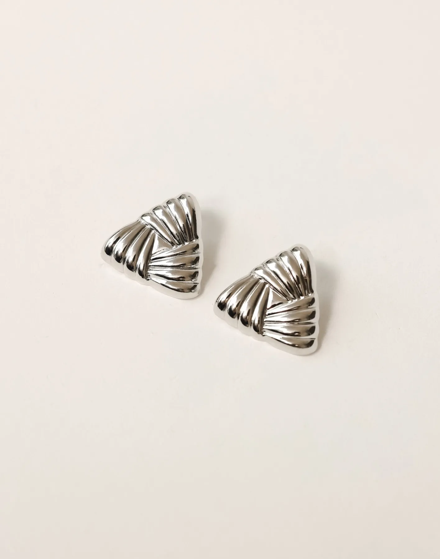 Mina Earrings (Silver)*CHARCOAL Best