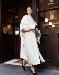 Myers Coat (Cream)*CHARCOAL Hot