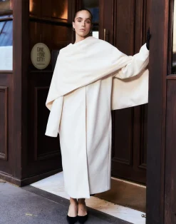 Myers Coat (Cream)*CHARCOAL Hot