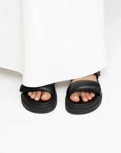 Pivot Slides (Black) - By*THERAPY Fashion