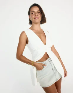 Riri Denim Mini Skirt (Light Blue)*CHARCOAL CLOTHING Outlet