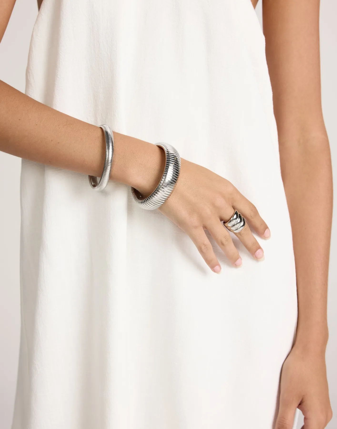 Roan Bracelet (Silver)*CHARCOAL CLOTHING Best