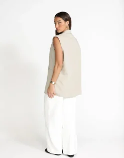Rory Vest (Beige)*CHARCOAL Best