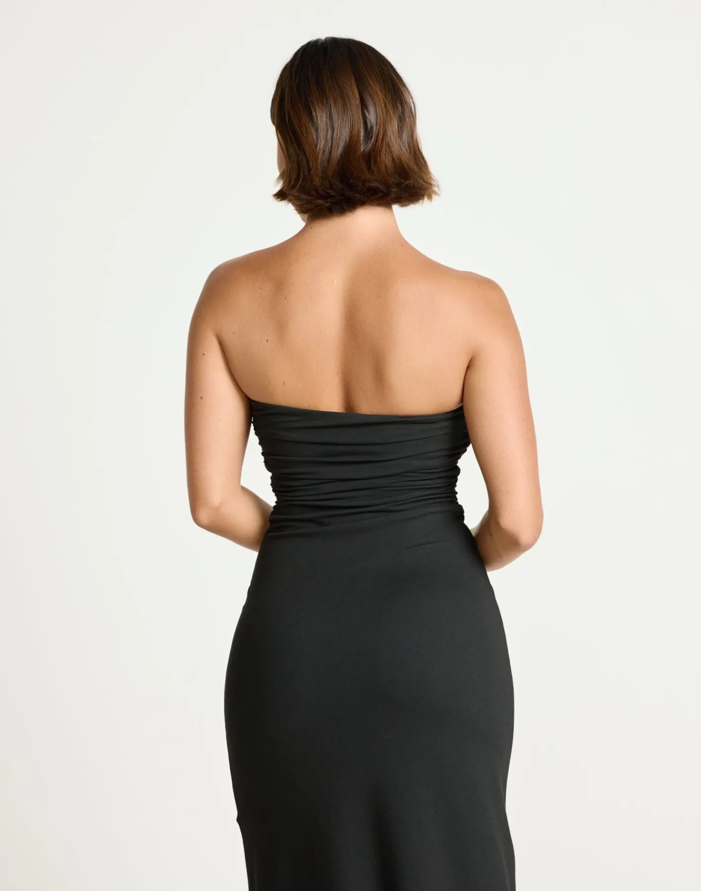 Sarie Maxi Dress (Black)*CHARCOAL Hot