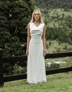 Shoreline Maxi Dress (White)*CHARCOAL CLOTHING Clearance