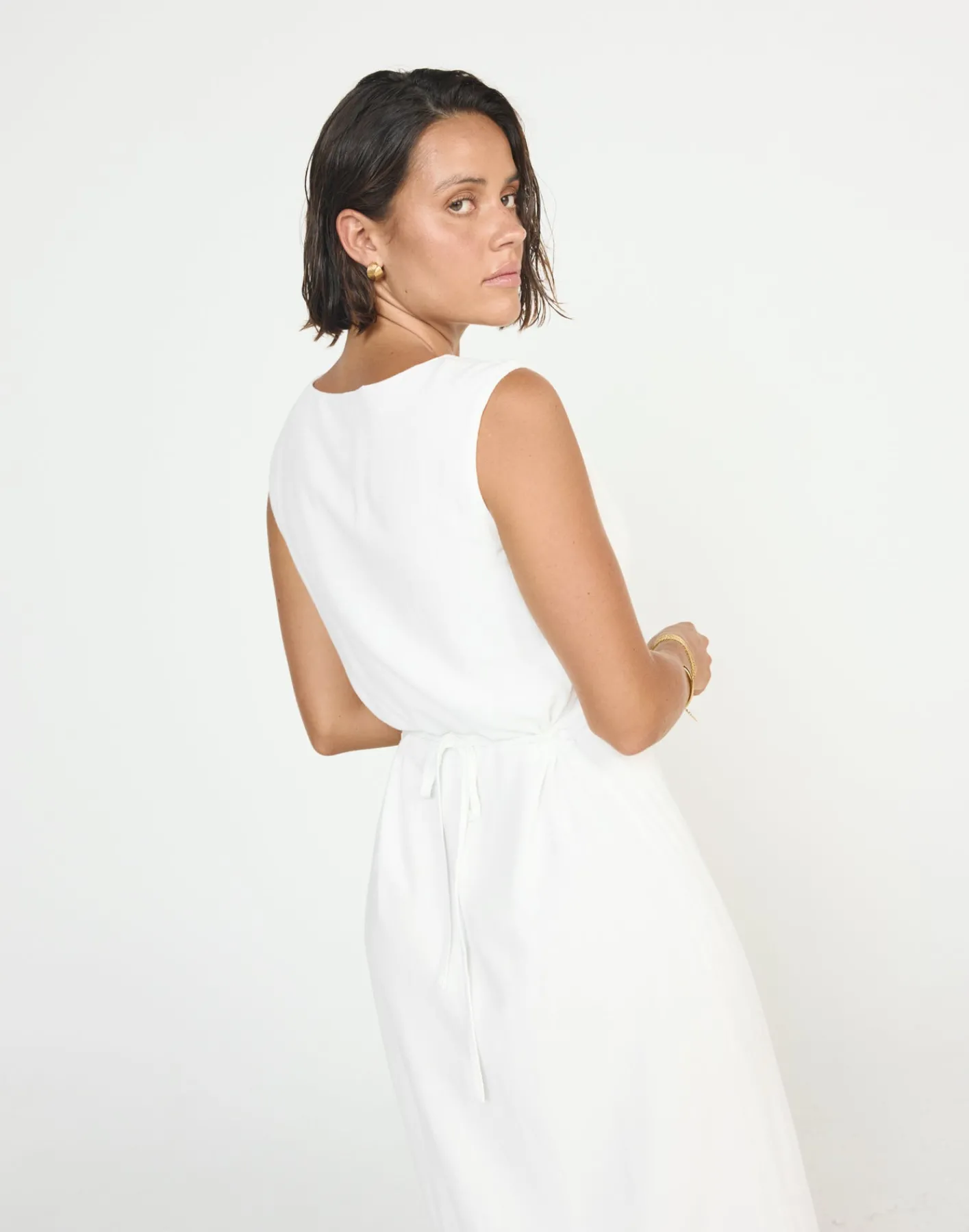 Shoreline Maxi Dress (White)*CHARCOAL CLOTHING Clearance