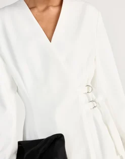 Vianne Blazer (White)*CHARCOAL CLOTHING New