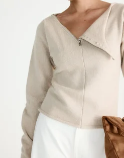 Wynter Long Sleeve Top (Latte)*CHARCOAL Hot